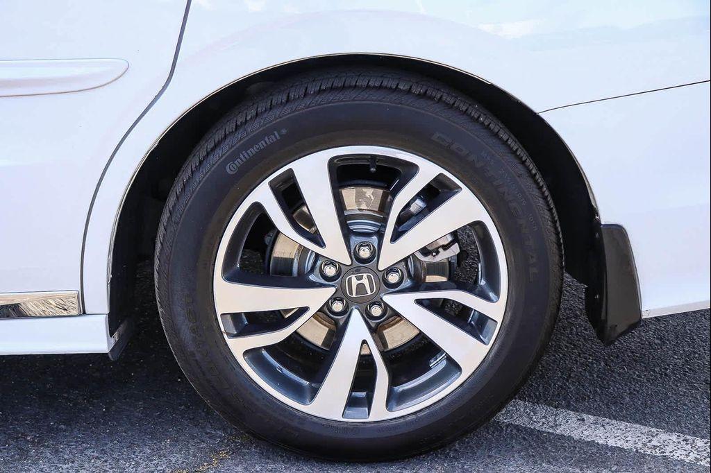 used 2022 Honda Odyssey car, priced at $27,495