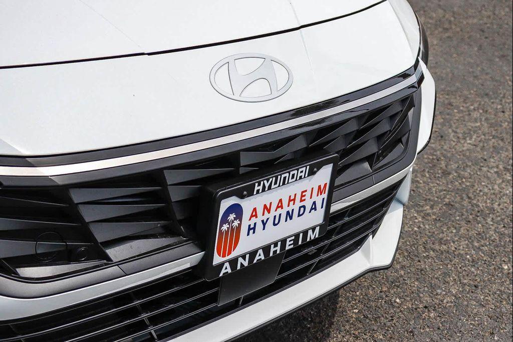 new 2026 Hyundai ELANTRA HEV car, priced at $30,539