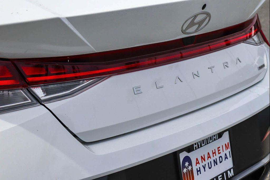 new 2026 Hyundai ELANTRA HEV car, priced at $30,539