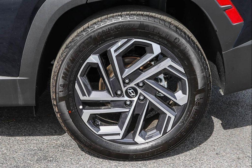 new 2026 Hyundai TUCSON Plug-In Hybrid car, priced at $50,625