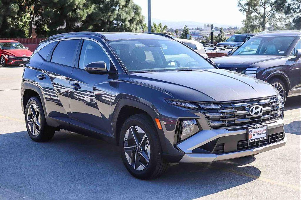 new 2026 Hyundai TUCSON Hybrid car, priced at $34,555