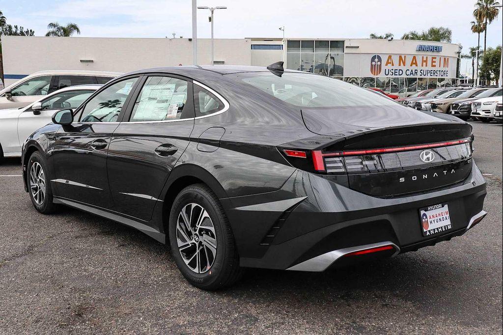 new 2026 Hyundai Sonata Hybrid car, priced at $28,498