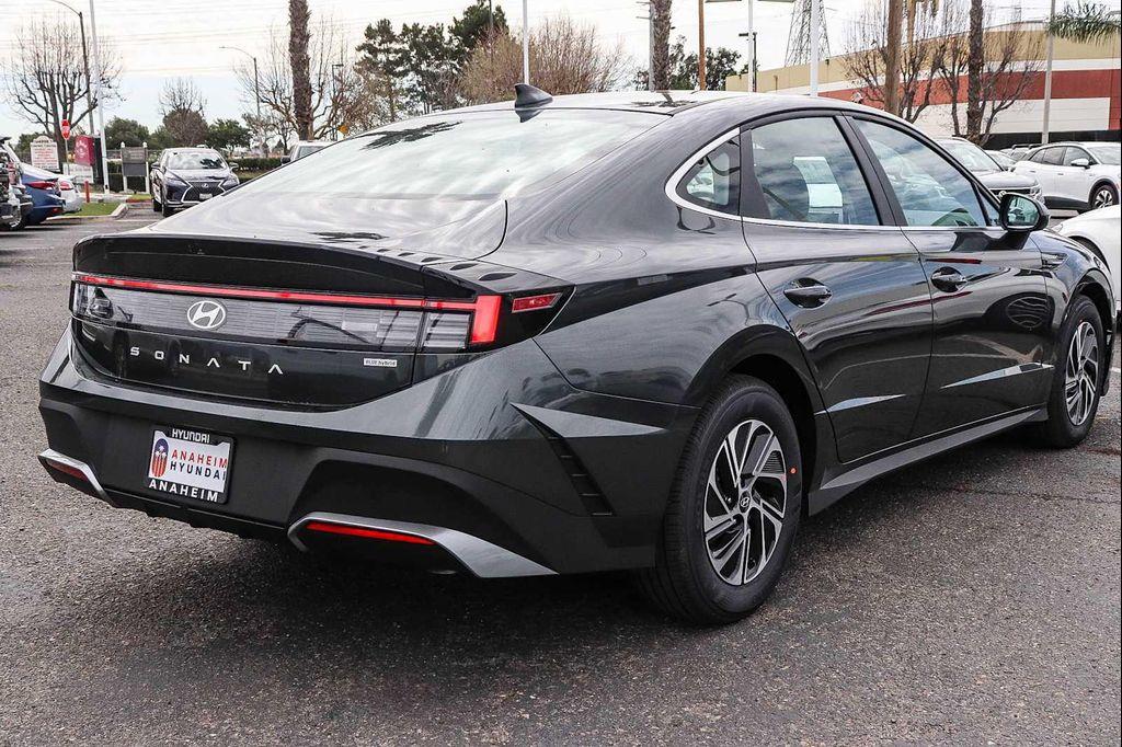 new 2026 Hyundai Sonata Hybrid car, priced at $28,498