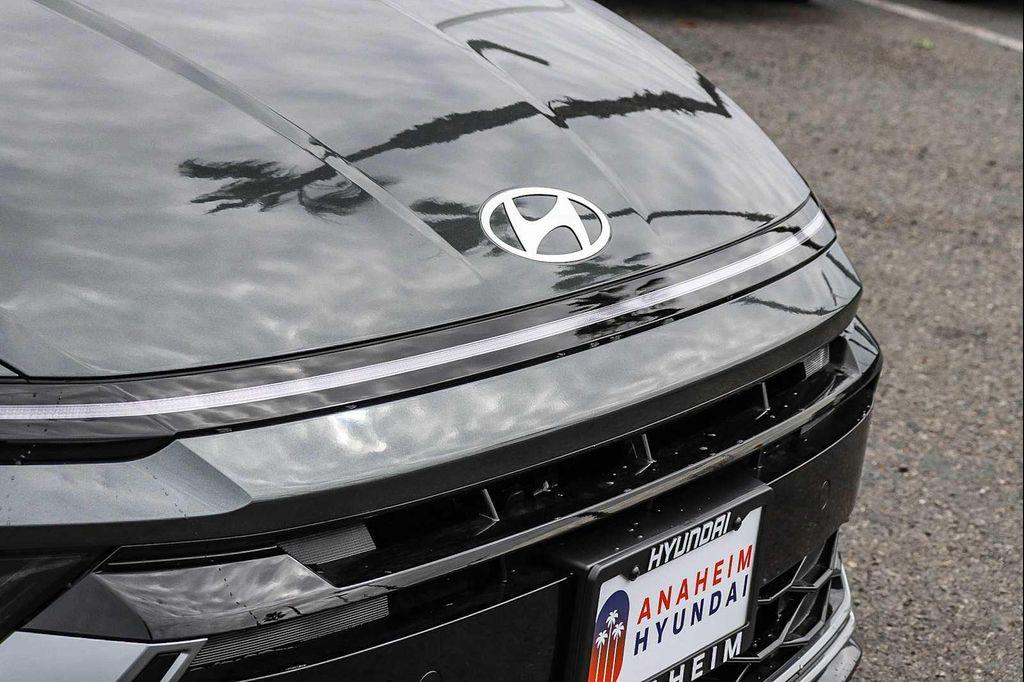new 2026 Hyundai Sonata Hybrid car, priced at $28,498