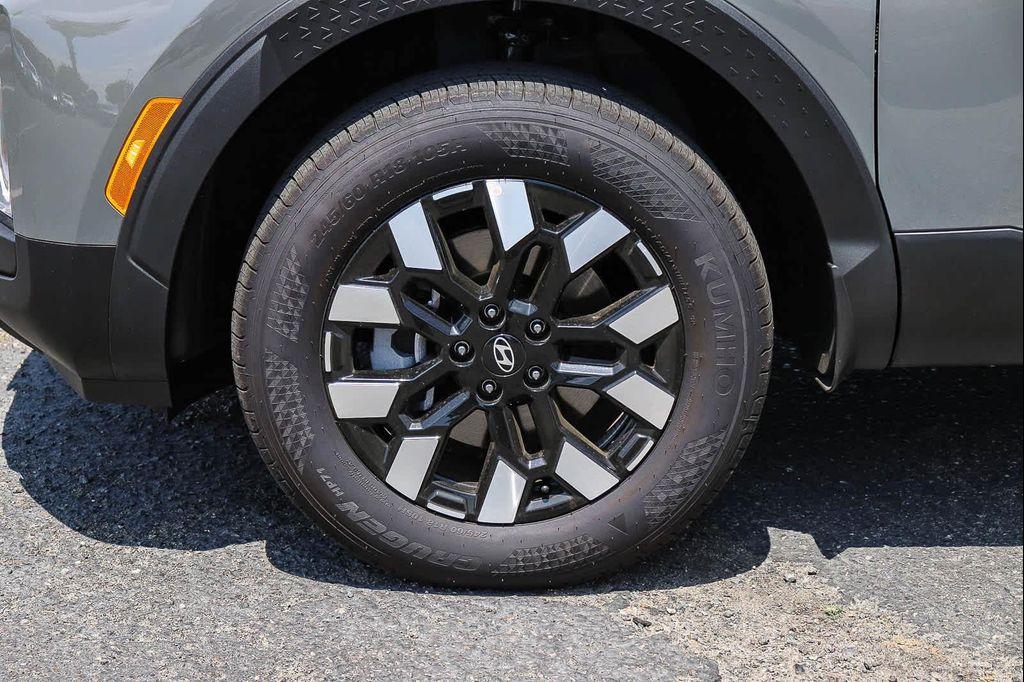new 2026 Hyundai SANTA CRUZ car, priced at $30,638