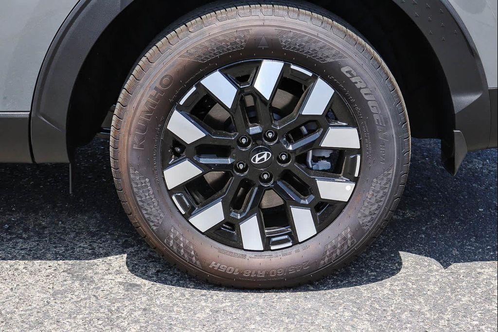 new 2026 Hyundai SANTA CRUZ car, priced at $30,638