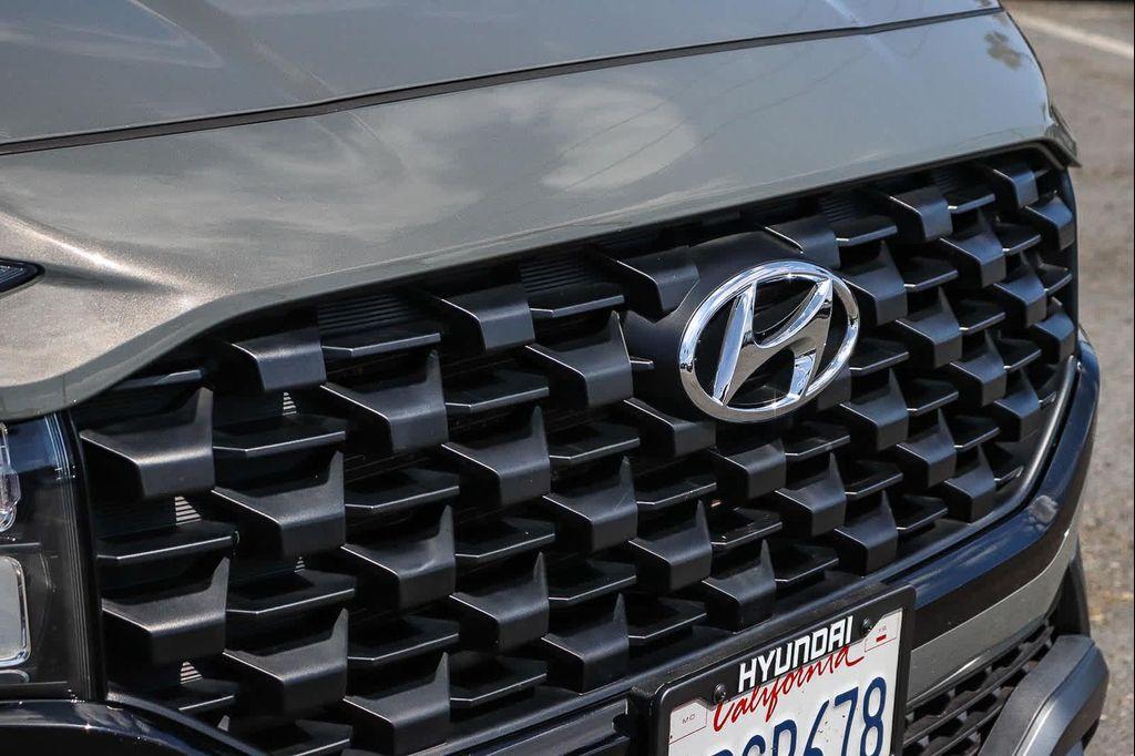used 2023 Hyundai Santa Fe car, priced at $25,913