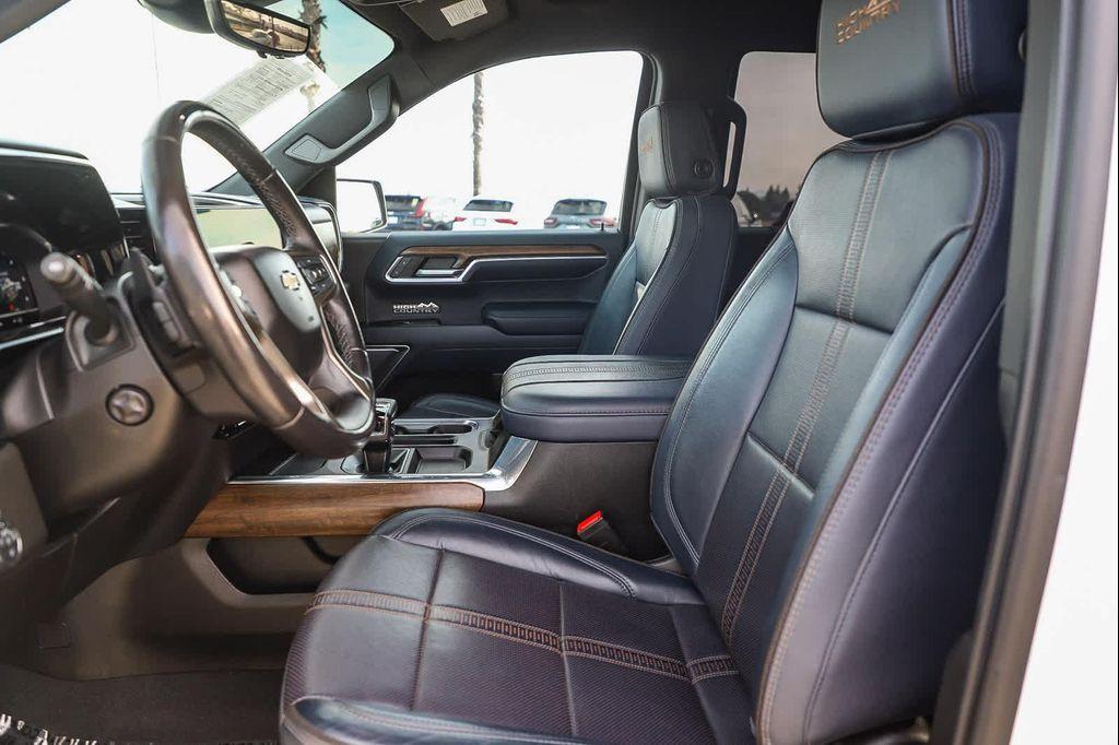 used 2023 Chevrolet Silverado 1500 car, priced at $45,815