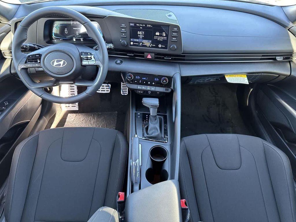 new 2025 Hyundai Elantra car, priced at $22,045