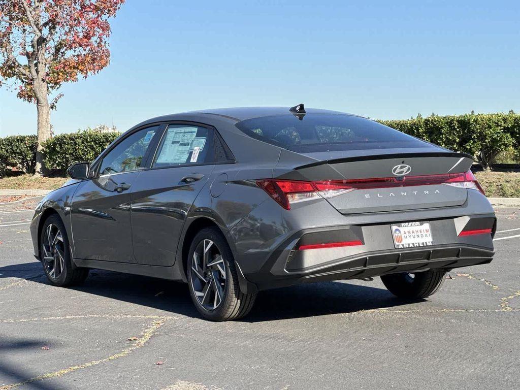 new 2025 Hyundai Elantra car, priced at $22,045