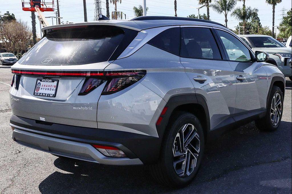 new 2026 Hyundai TUCSON Hybrid car, priced at $40,865