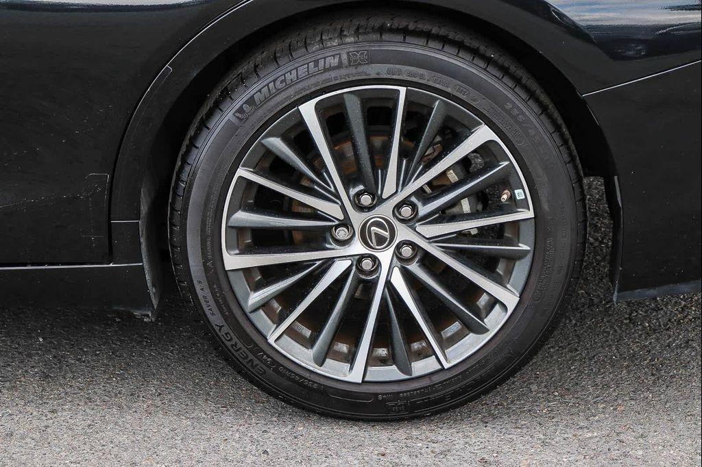 used 2022 Lexus ES 350 car, priced at $34,995