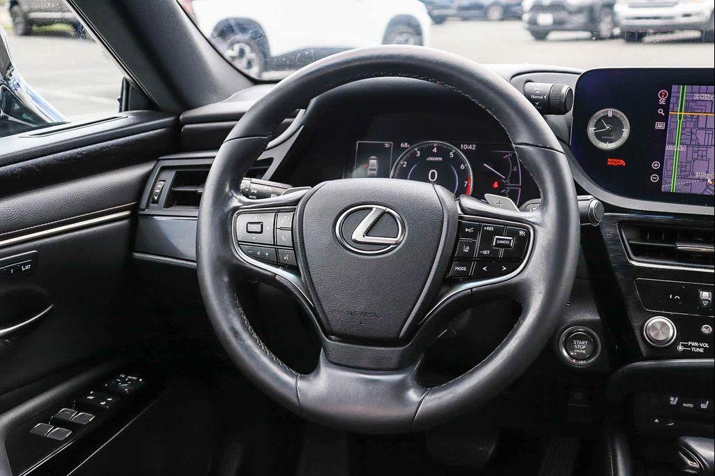 used 2022 Lexus ES 350 car, priced at $34,995
