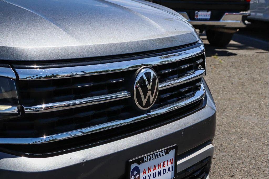 used 2023 Volkswagen Atlas Cross Sport car, priced at $24,998