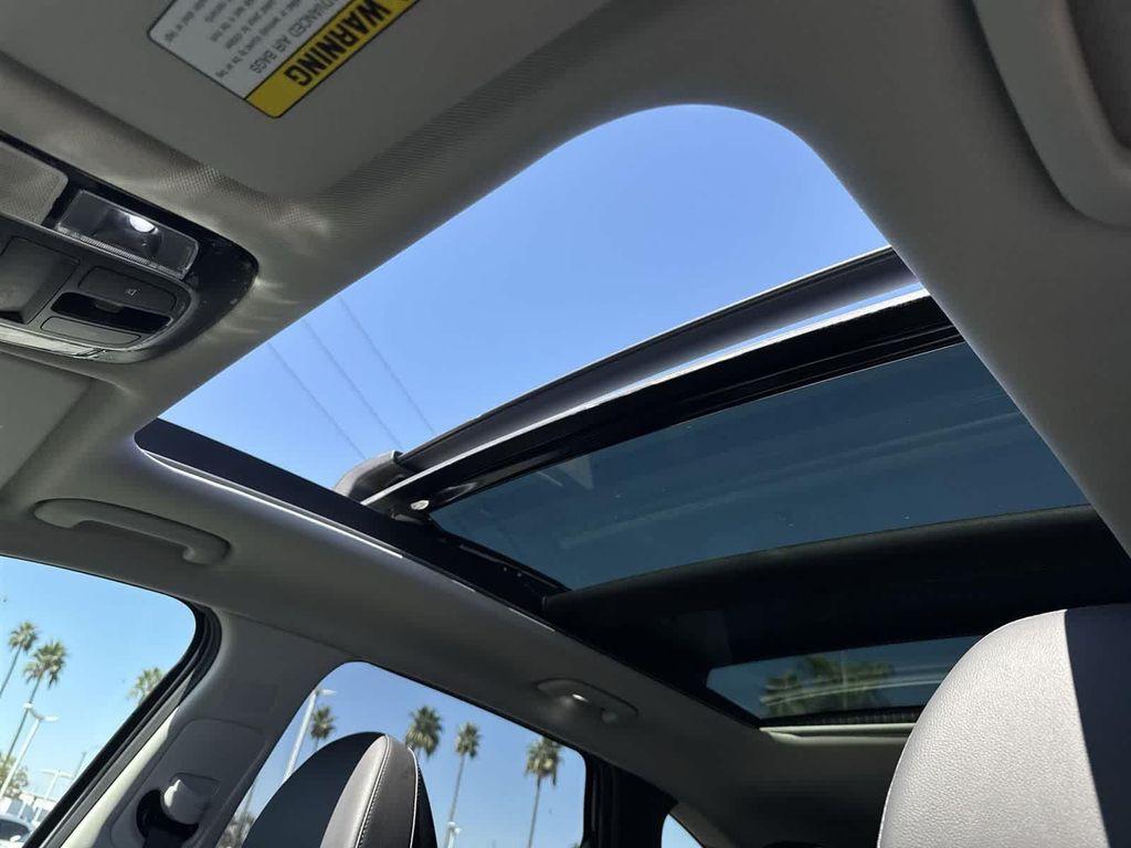 new 2025 Hyundai TUCSON Hybrid car, priced at $37,886