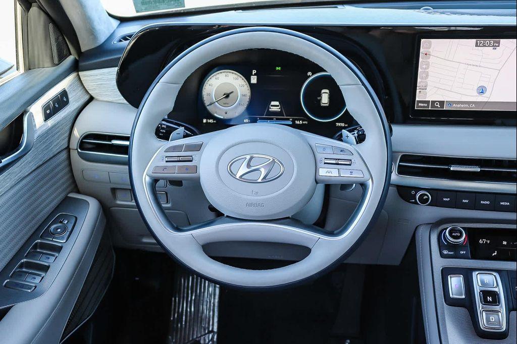 used 2025 Hyundai Palisade car, priced at $42,990