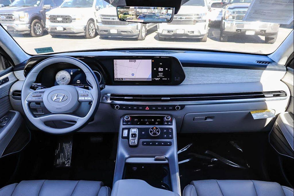 used 2025 Hyundai Palisade car, priced at $42,990
