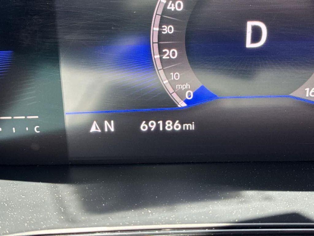 used 2022 Volkswagen Taos car