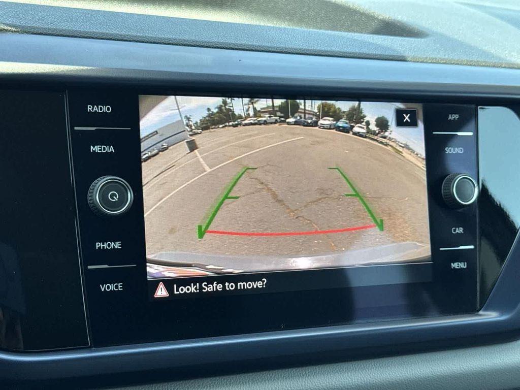 used 2022 Volkswagen Taos car