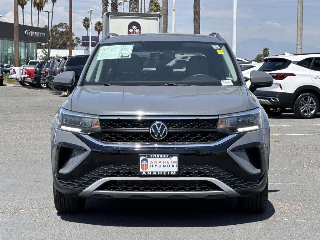 used 2022 Volkswagen Taos car