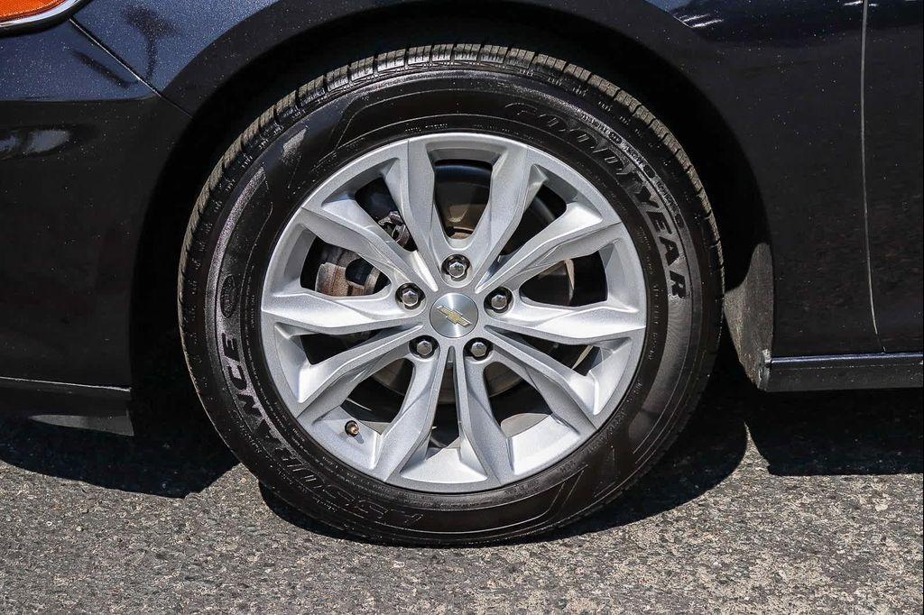 used 2023 Chevrolet Malibu car, priced at $18,498