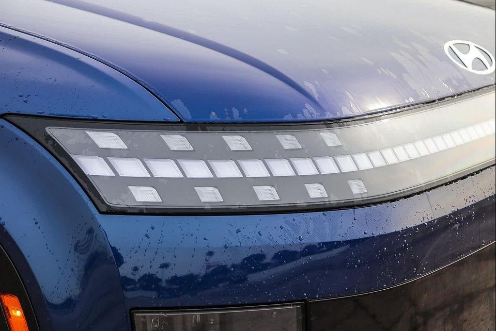 new 2026 Hyundai IONIQ 9 car, priced at $56,185