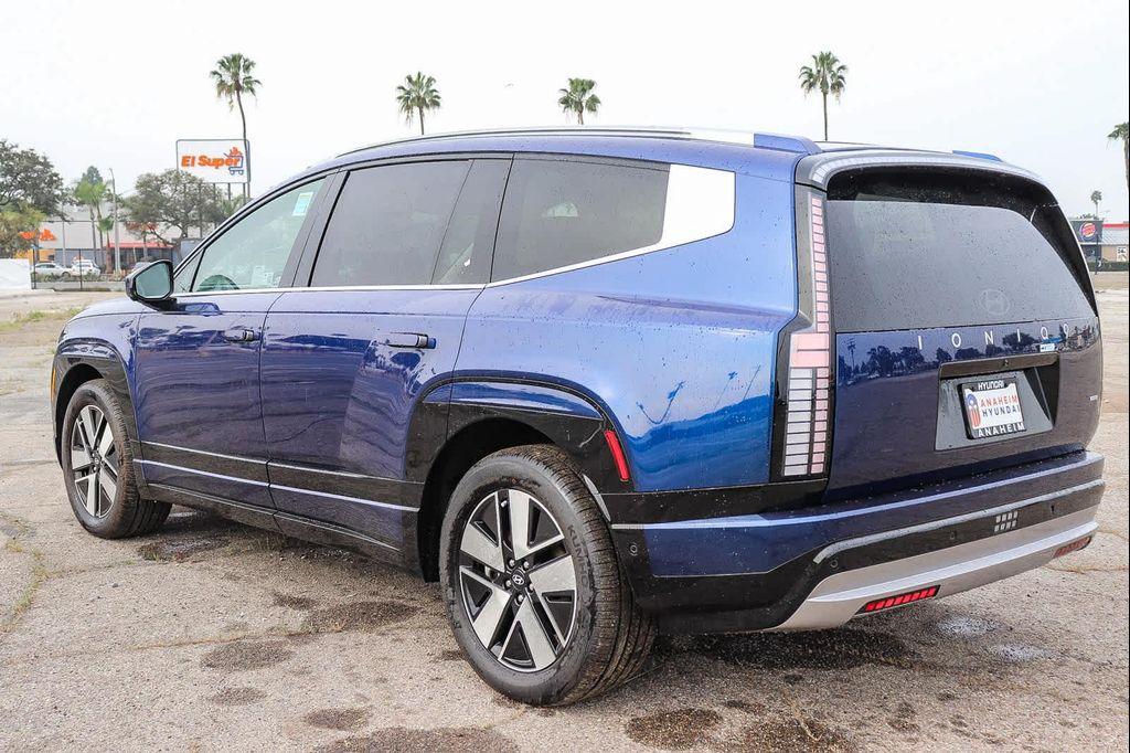 new 2026 Hyundai IONIQ 9 car, priced at $56,185