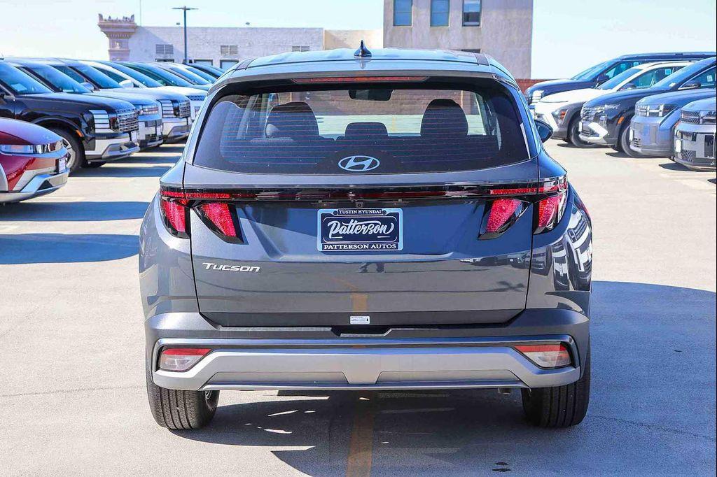 new 2026 Hyundai Tucson car, priced at $27,875