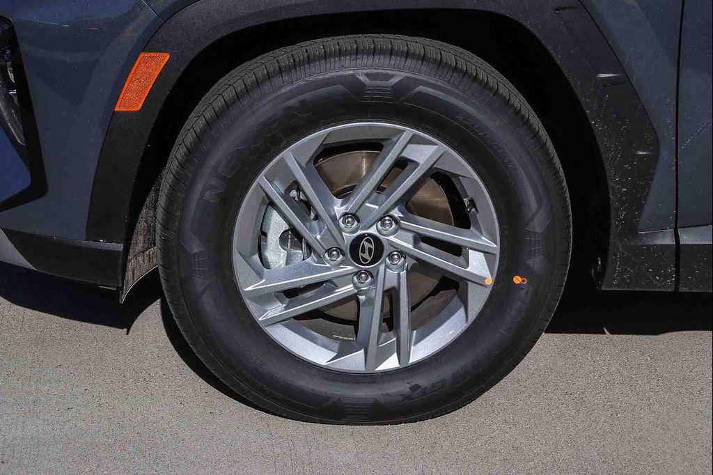 new 2026 Hyundai Tucson car, priced at $27,875