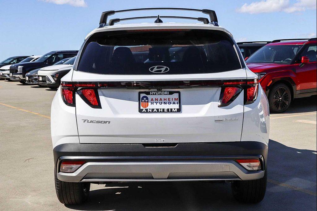 new 2026 Hyundai TUCSON Hybrid car, priced at $33,478