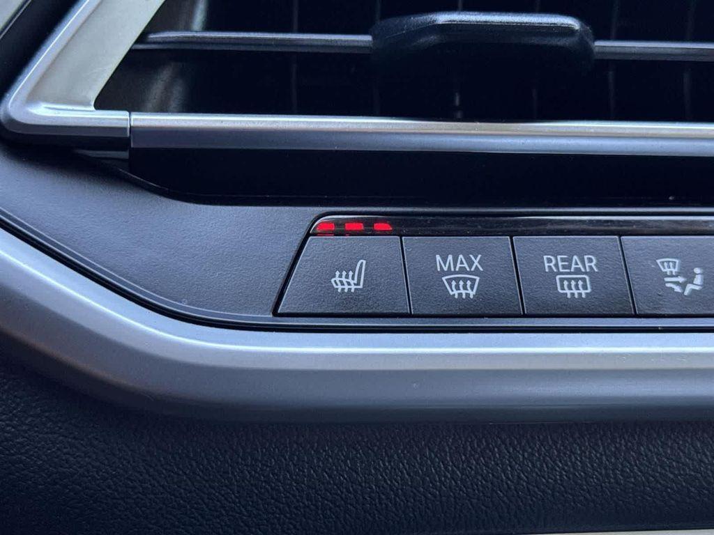 used 2022 BMW X7 car, priced at $42,970