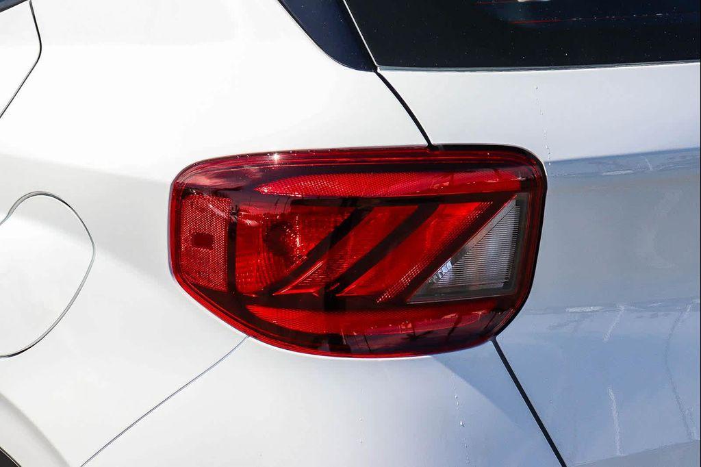 new 2026 Hyundai Venue car, priced at $25,285