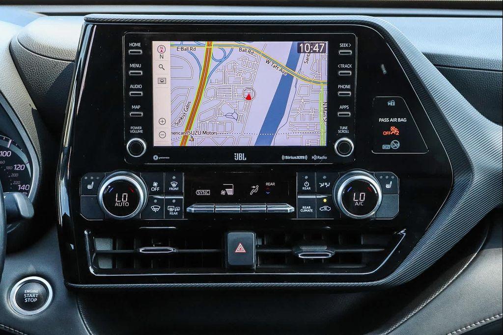 used 2021 Toyota Highlander car, priced at $31,879