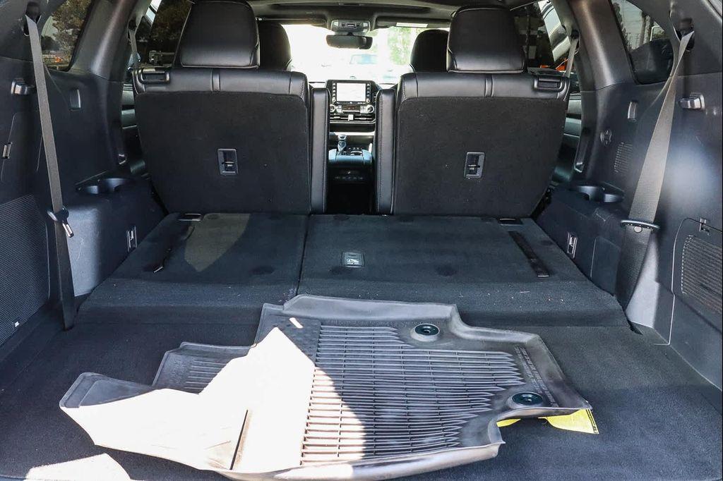 used 2021 Toyota Highlander car, priced at $31,879