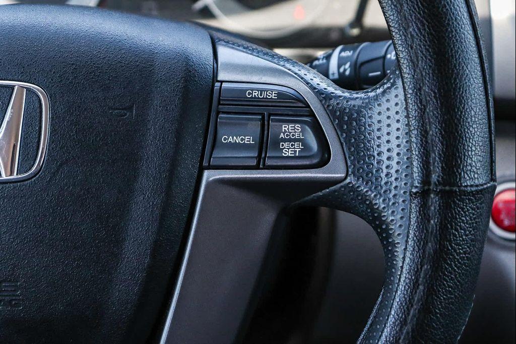 used 2015 Honda Odyssey car, priced at $17,995