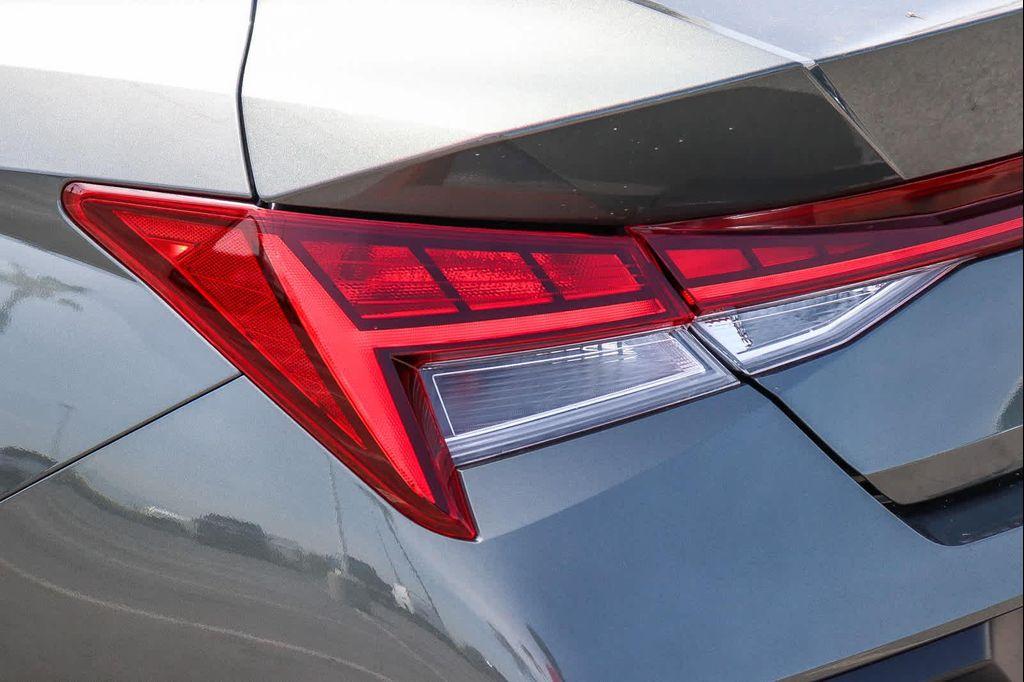 new 2026 Hyundai ELANTRA HEV car, priced at $30,050