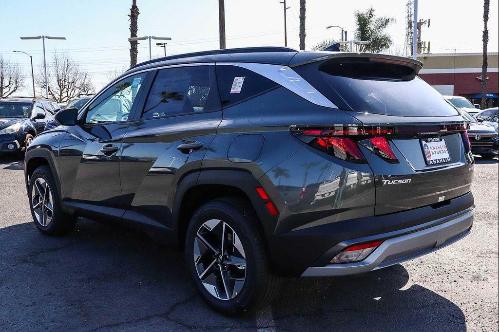 new 2026 Hyundai TUCSON Plug-In Hybrid car, priced at $42,475