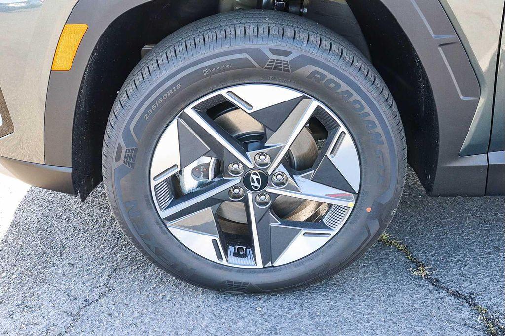 new 2026 Hyundai TUCSON Plug-In Hybrid car, priced at $42,475