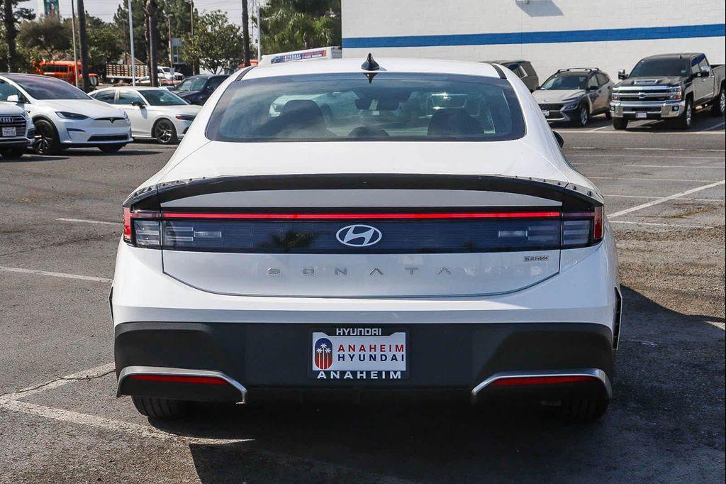 new 2026 Hyundai Sonata Hybrid car, priced at $28,265