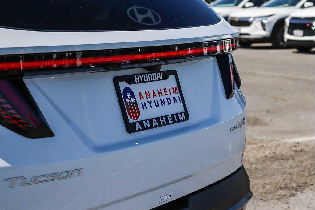 new 2026 Hyundai TUCSON Hybrid car, priced at $41,765