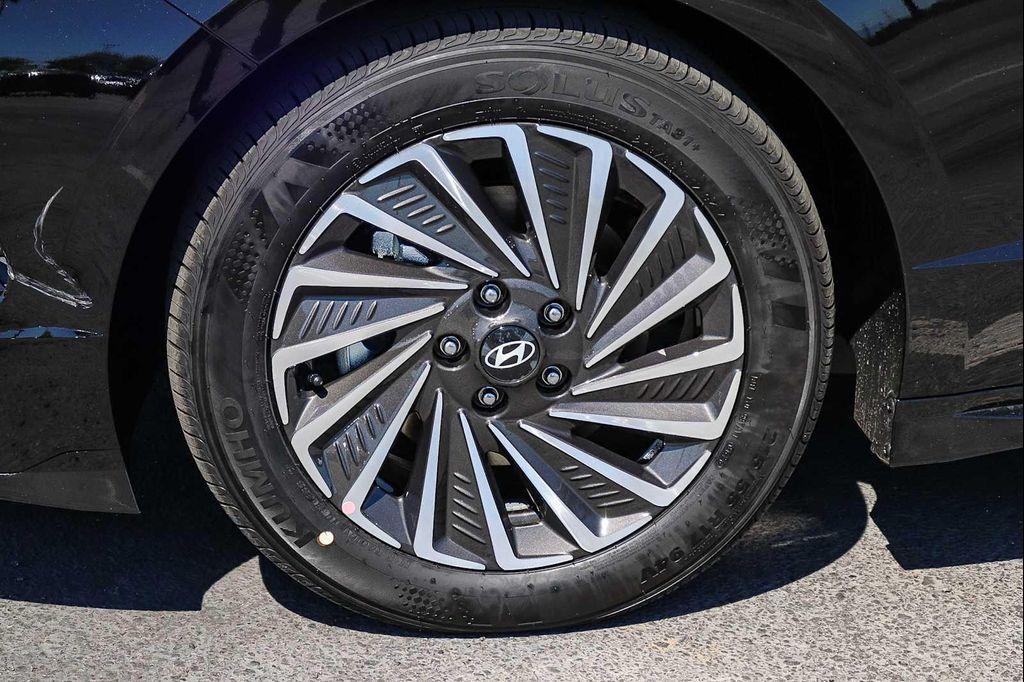 new 2026 Hyundai Sonata Hybrid car, priced at $31,790