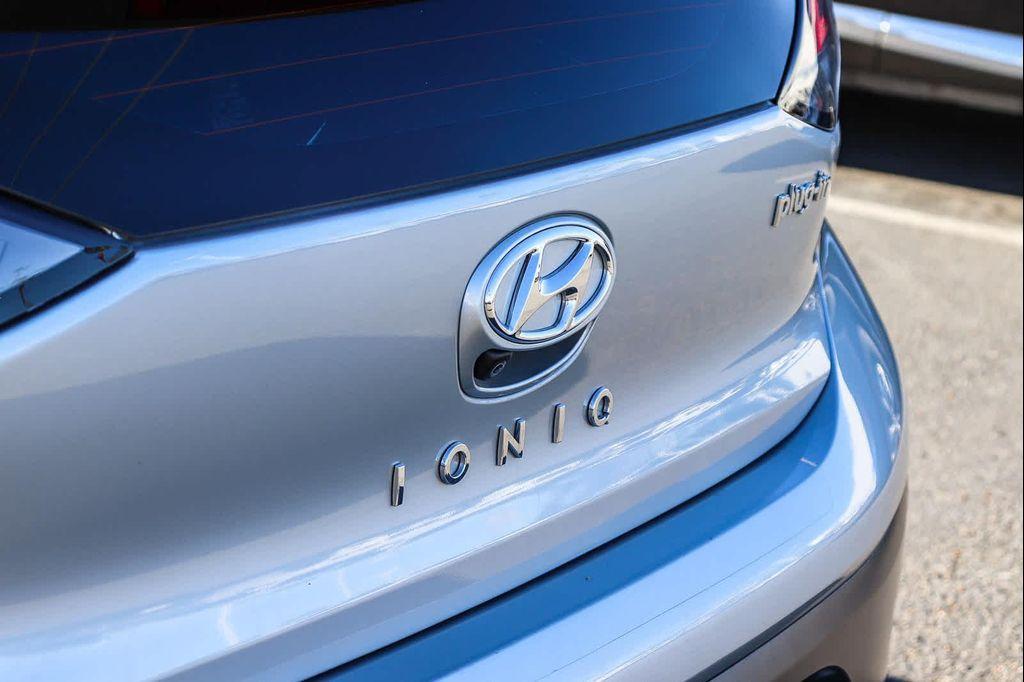 used 2022 Hyundai Ioniq Plug-In Hybrid car, priced at $21,389