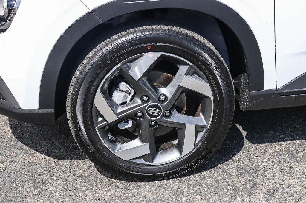 new 2026 Hyundai Venue car, priced at $25,050
