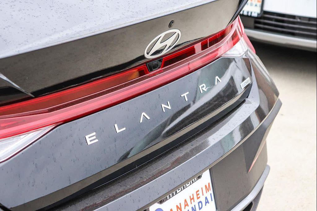 new 2026 Hyundai ELANTRA HEV car, priced at $25,563
