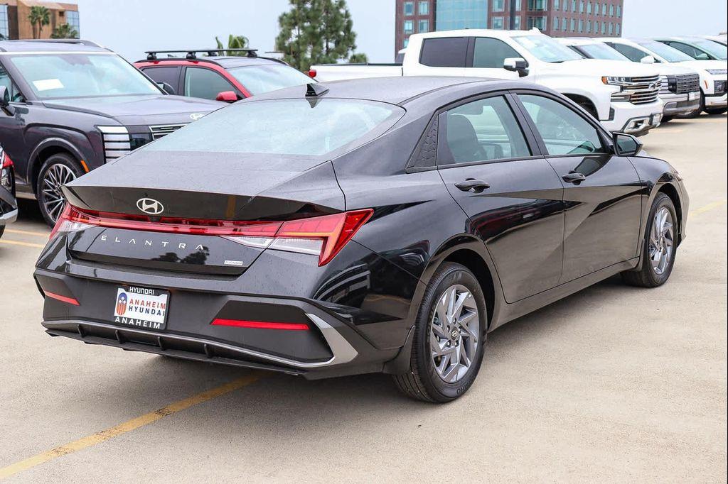 new 2026 Hyundai ELANTRA HEV car, priced at $25,563