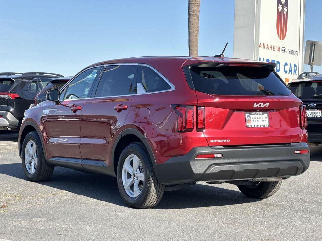 used 2023 Kia Sorento car, priced at $23,992
