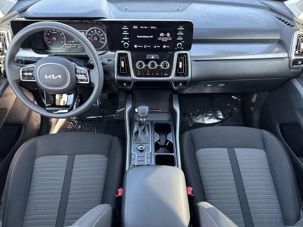 used 2023 Kia Sorento car, priced at $24,998