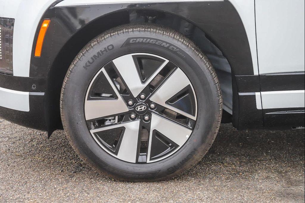 new 2026 Hyundai IONIQ 9 car, priced at $59,720