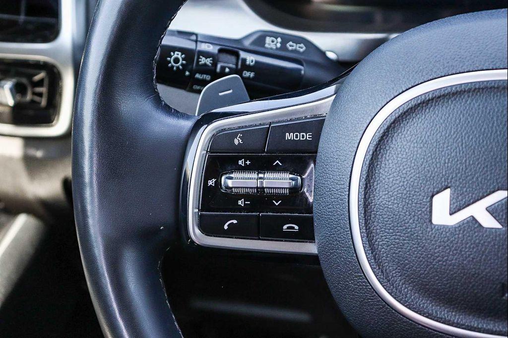 used 2022 Kia Sorento car, priced at $28,750