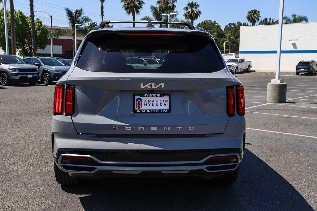 used 2022 Kia Sorento car, priced at $28,750